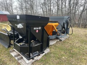 Dirt Trax Skid Steer Sander / spreader